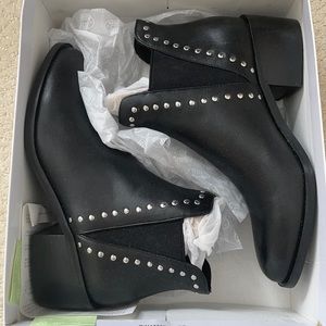 Black leather Steve Madden Ankle Booties 7.5